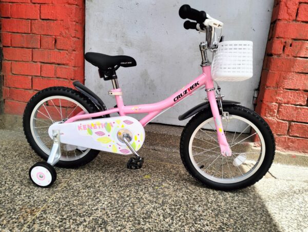 Kenetica  size 16 Kids Bike - Baiskeli Centre