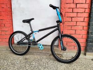 BMX - Stunt Bike Size 20 - Baiskeli Centre
