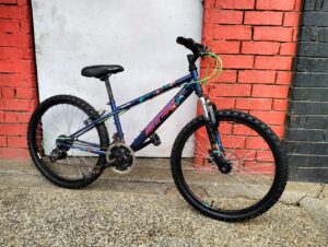 Apollo Size 24 Mountain Bike - Baiskeli Centre