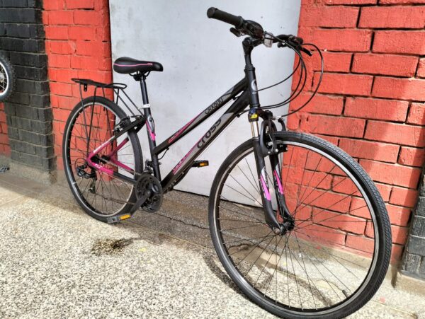 Cross Ladies Hybrid Bike - Baiskeli Centre