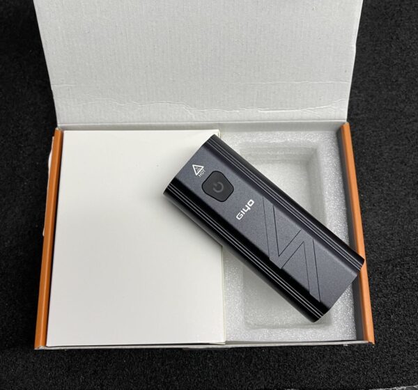 Giyo Front Light - 1000 Lumens with Power Bank - Baiskeli Centre