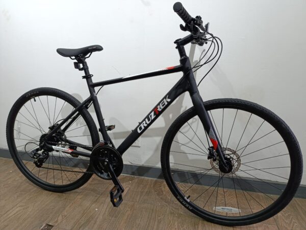 WhatsApp Image 2024-11-04 at 16.25.21_2d6a6c4a HYBRID 2.0 700C - Baiskeli Centre