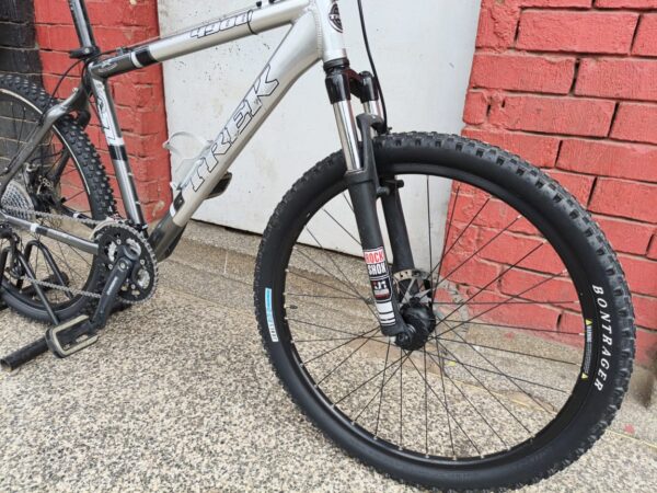 TREK 4900 MTB 26" - Baiskeli Centre
